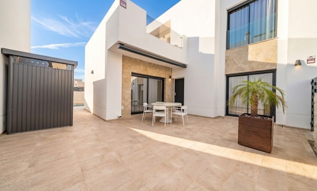 Venta - Villa -
Alicante - Ciudad Quesada