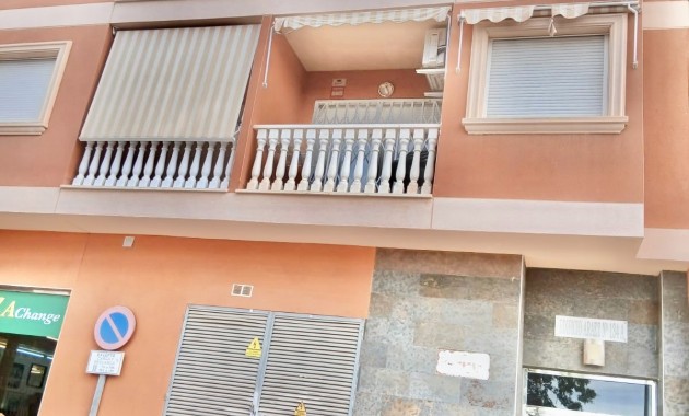 Venta - Piso -
Los Alcázares