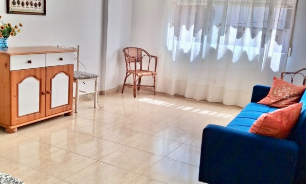 Venta - Piso -
Los Alcázares