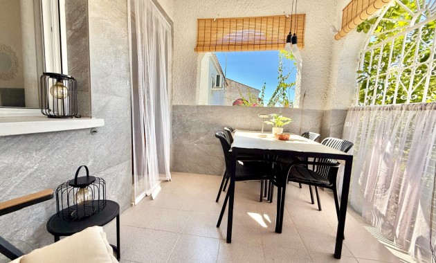 Venta - Bungalow -
Los Alcázares - Los Narejos
